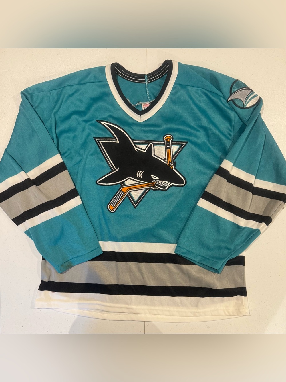 Vintage 90’s CCM San Jose Sharks NHL Hockey Jersey size Large